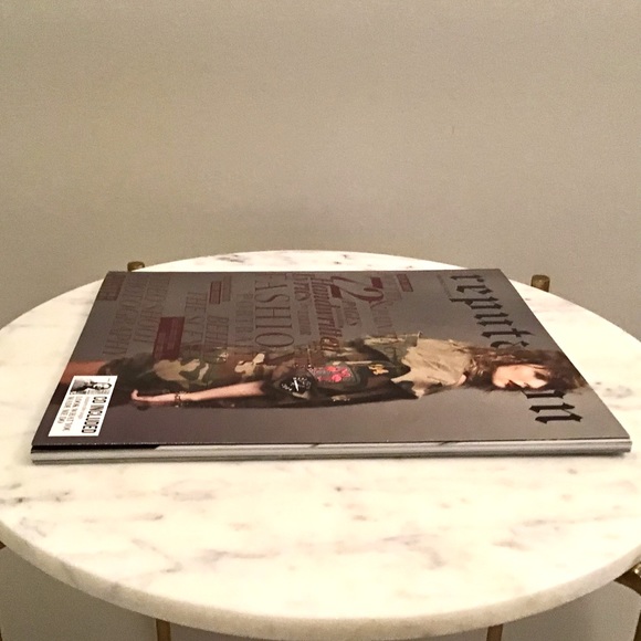 NEW Taylor Swift Reputation Magazine Poster RARE - Picture 7 of 8